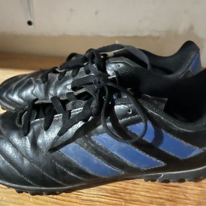 Kids adidas turf soccer shoes